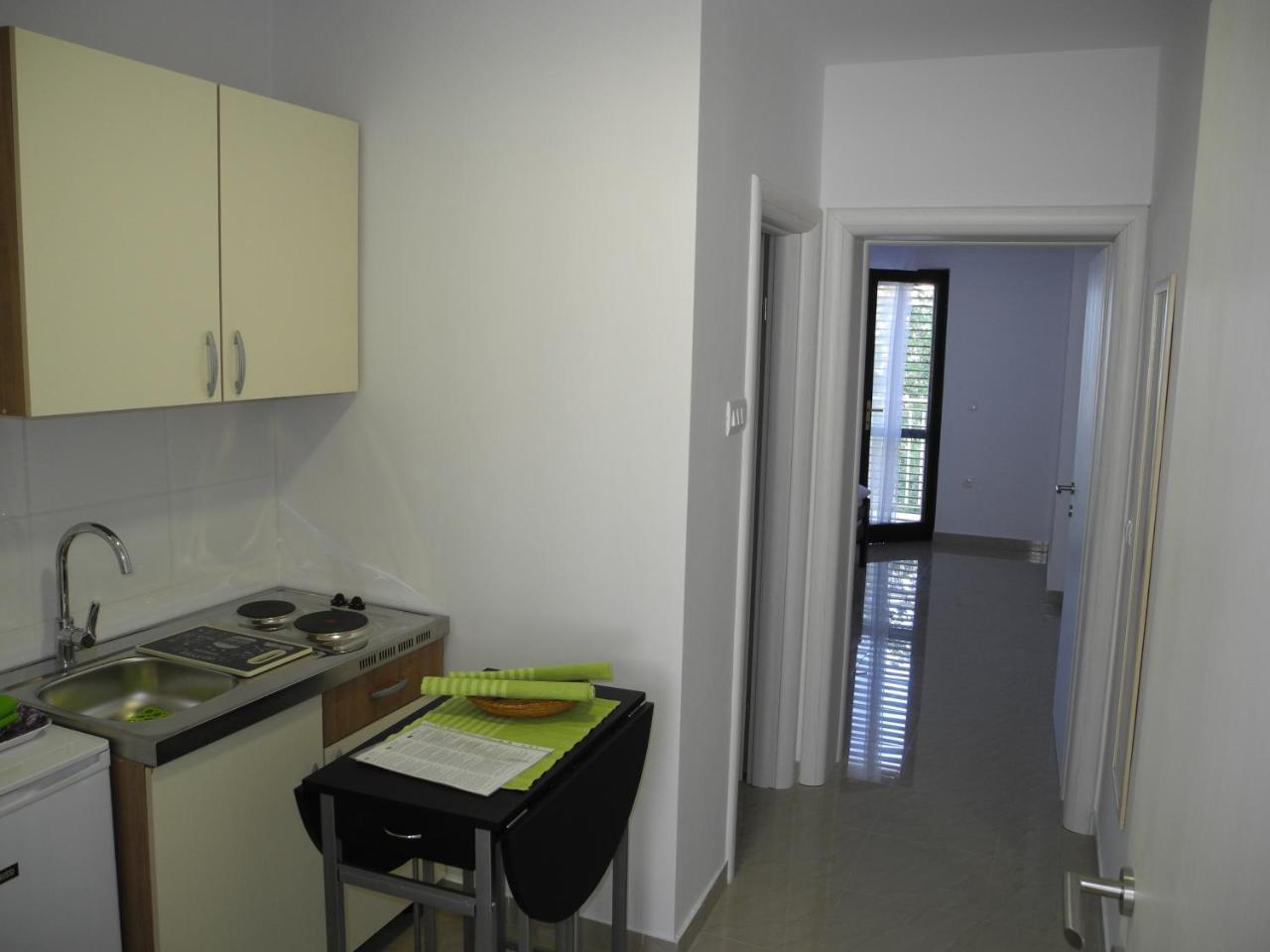 Apartments Nives 크리크베니카 외부 사진